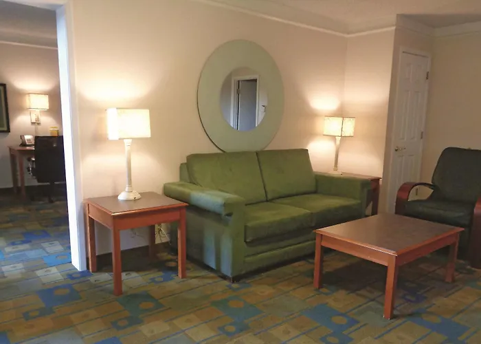 Travelodge By Wyndham North 3*