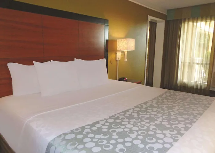 Travelodge By Wyndham North 3*