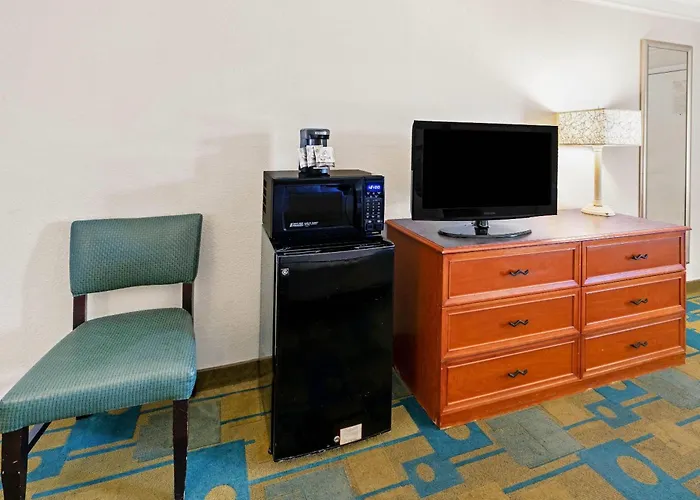 Travelodge By Wyndham North 3*