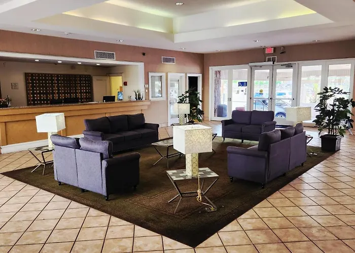 Travelodge By Wyndham North