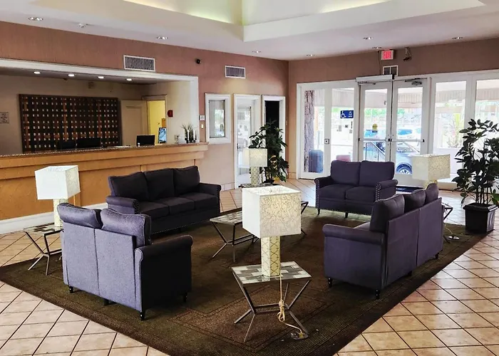Travelodge By Wyndham North Hotel Phoenix