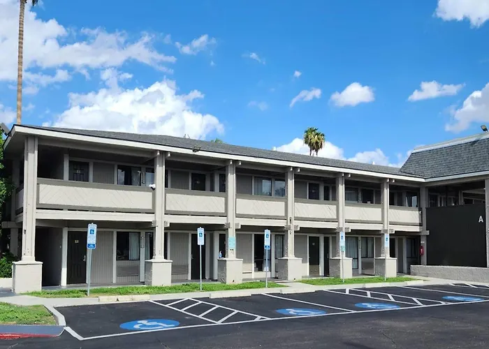 Travelodge By Wyndham North 3* Phoenix
