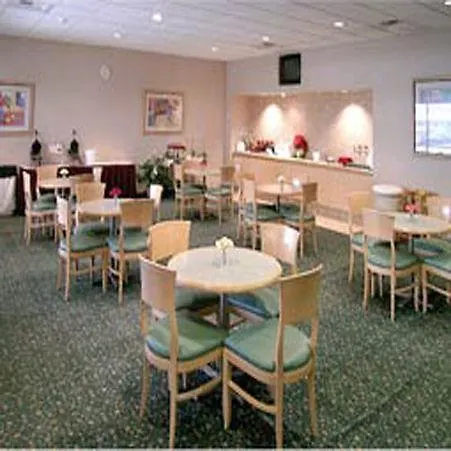 Travelodge By Wyndham North
