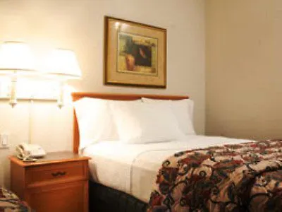 Travelodge By Wyndham North 3*
